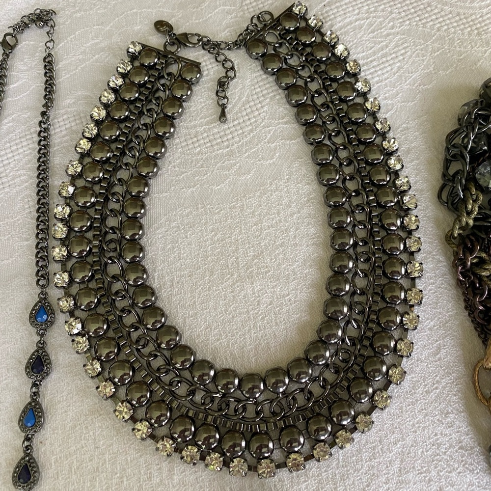Assorted Necklaces And Bracelets Bundle - image 5
